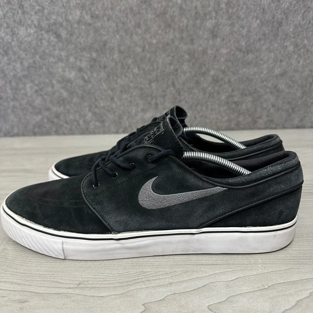 Nike SB Zoom Stefan‎ Janoski Mens 13 Black Suede Skate Shoes 333824-007 Low
